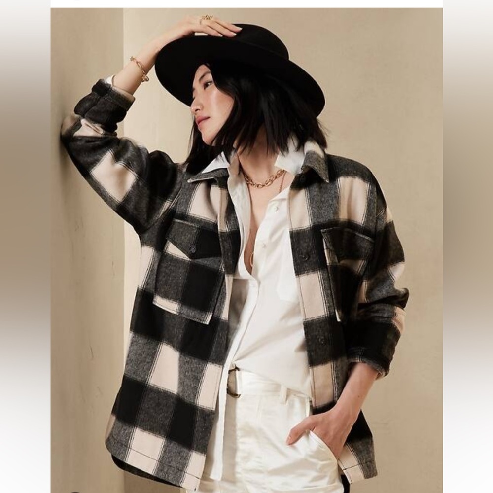 BANNANA REPUBLIC: PLAID SHACKET (XS)